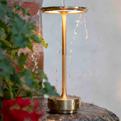 HaloCurve | Elegant look modern table lamp