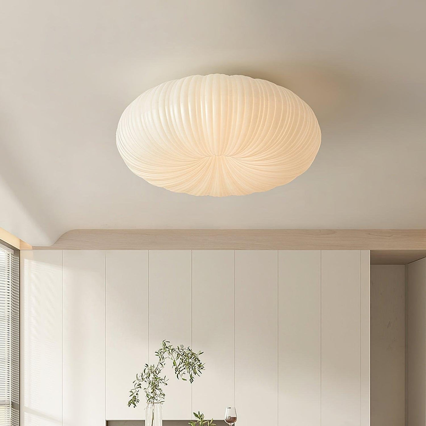 RadiantVibe | Elegant Shape ceiling light | Lamp Lounge