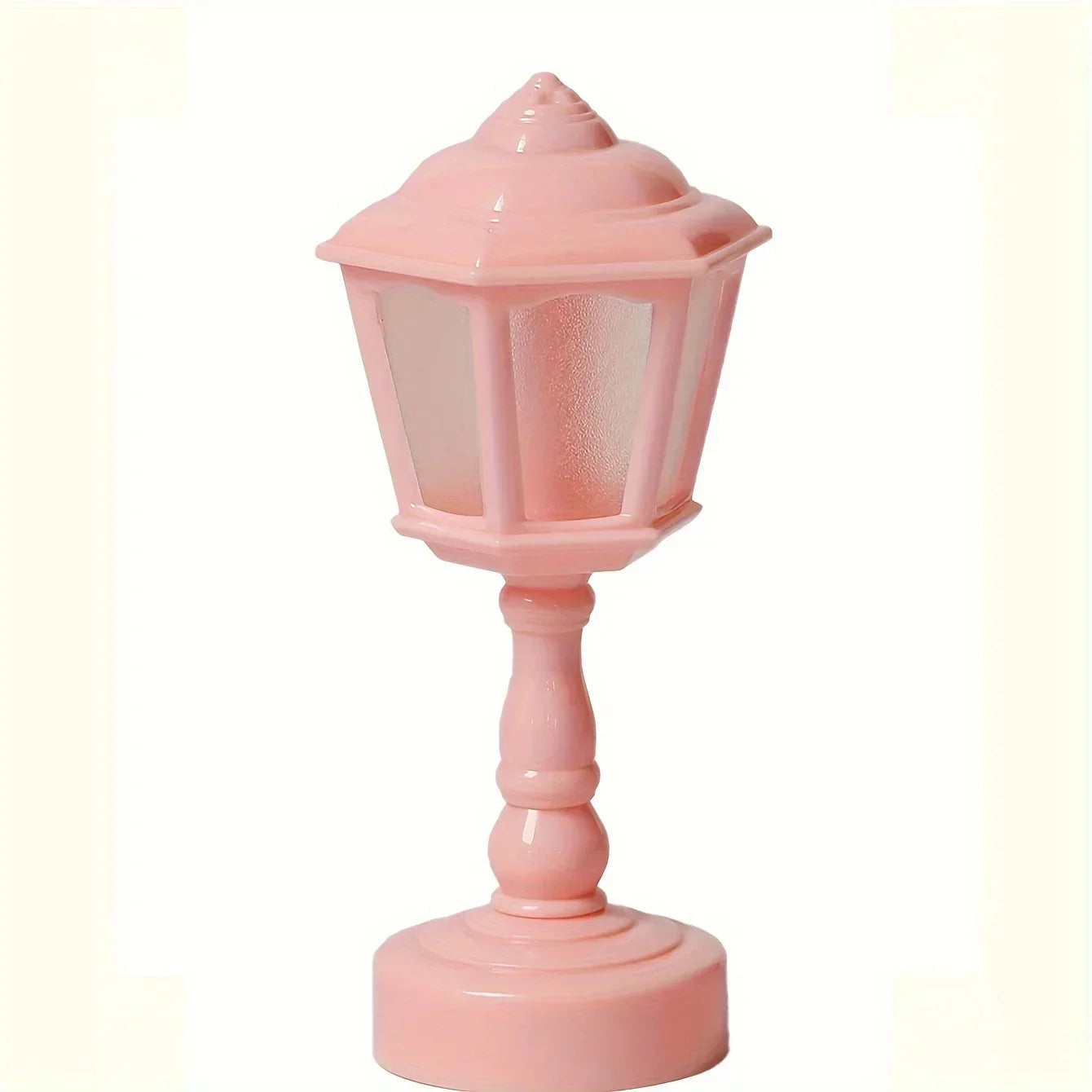 Elegant Geometric Table Lamp