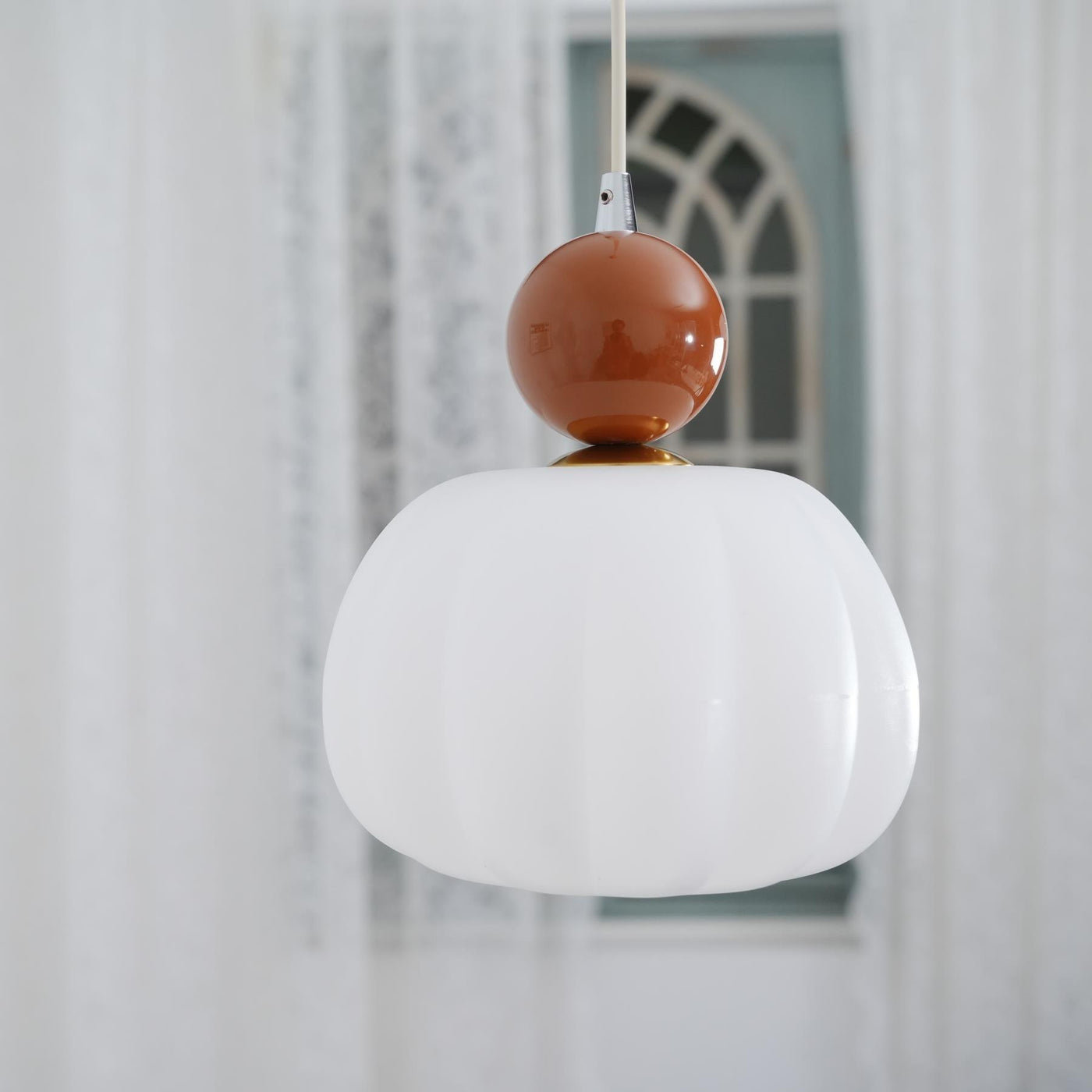 Elegant Scandinavian Pendant Light