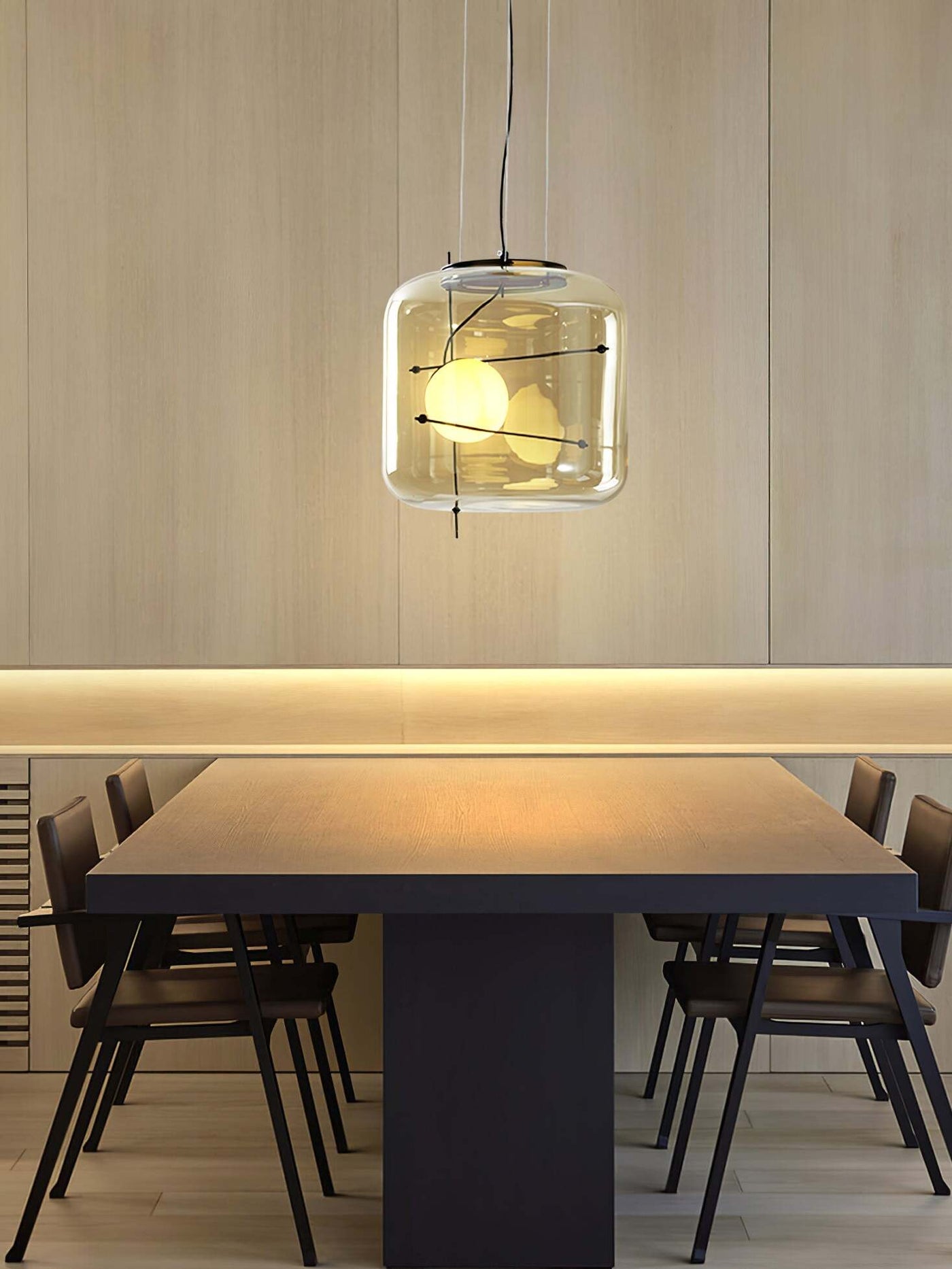 ShineVertex | Plot glass pendant light | Lamp Lounge