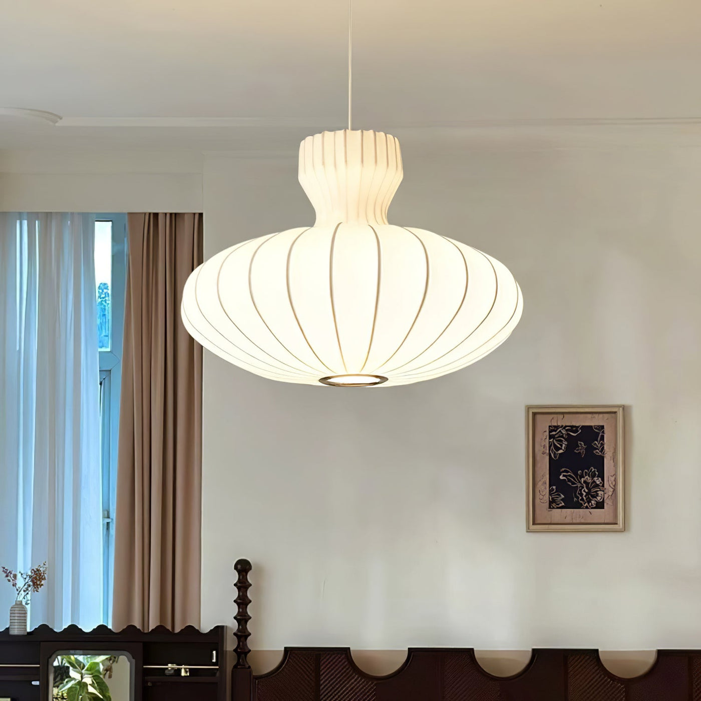 HaloDrift | Stylish Bella Bloom pendant light | Lamp Lounge
